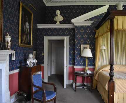 Royal Four Poster Room at Hartwell House Royal Four Poster Room at Hartwell House